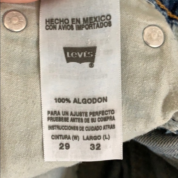 Levi’s cutoff jean shorts - Picture 4 of 4